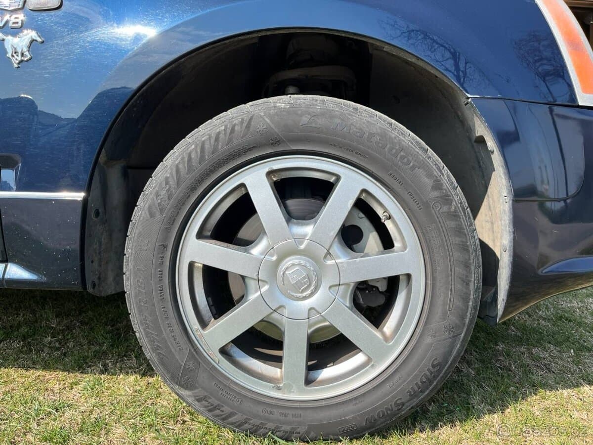 2007 Cadillac SRX - 9