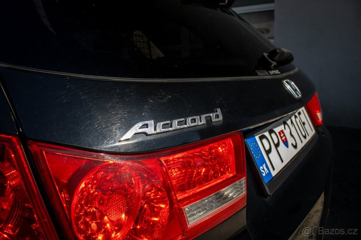 2009 Honda ACCORD - 9