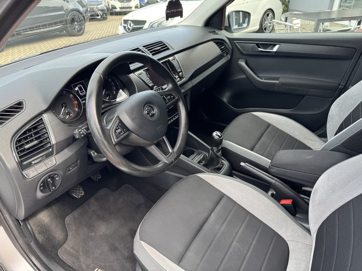 2016 Škoda FABIA - 9