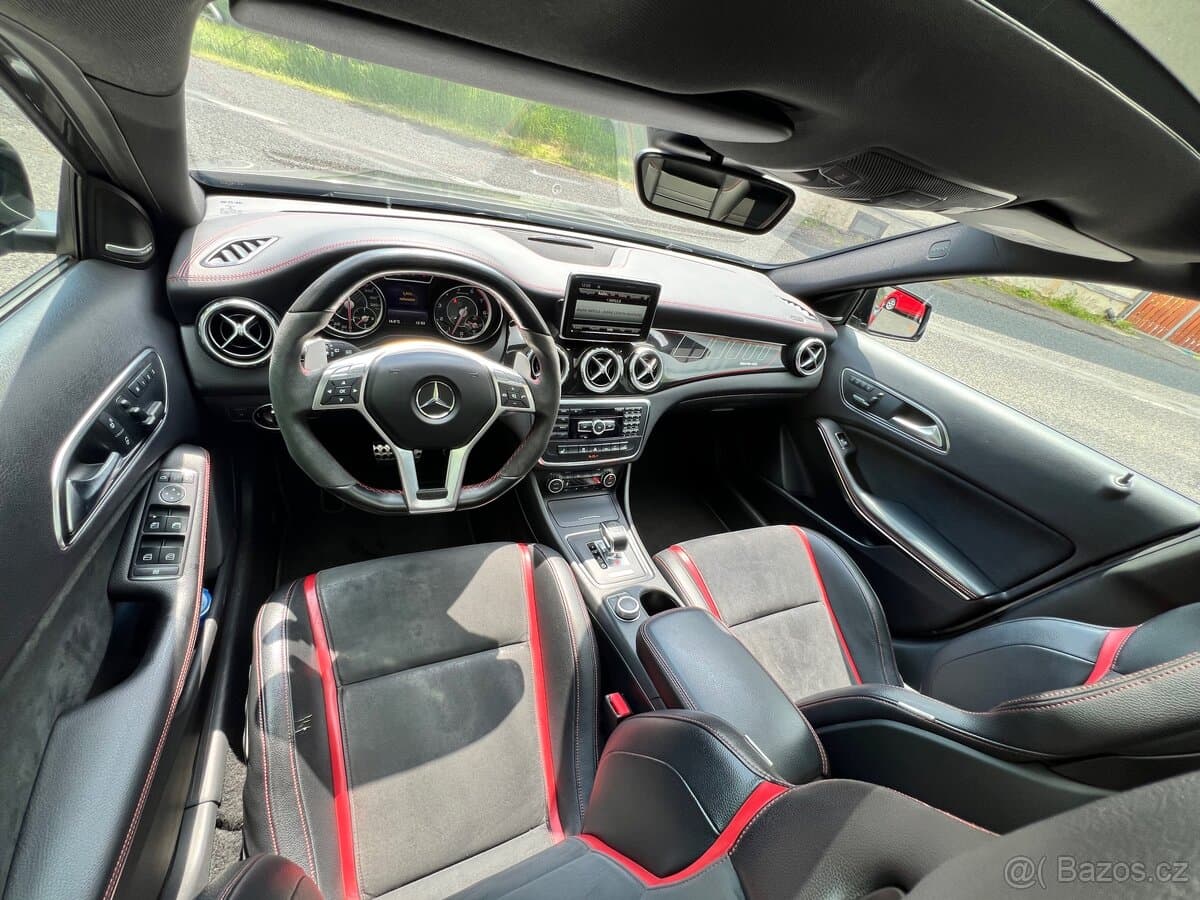 2015 Mercedes-Benz GLA - 9