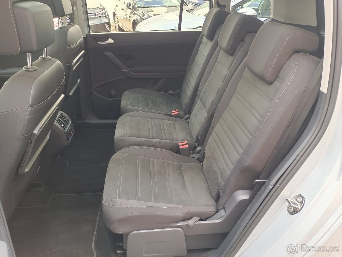 Volkswagen TOURAN - 9
