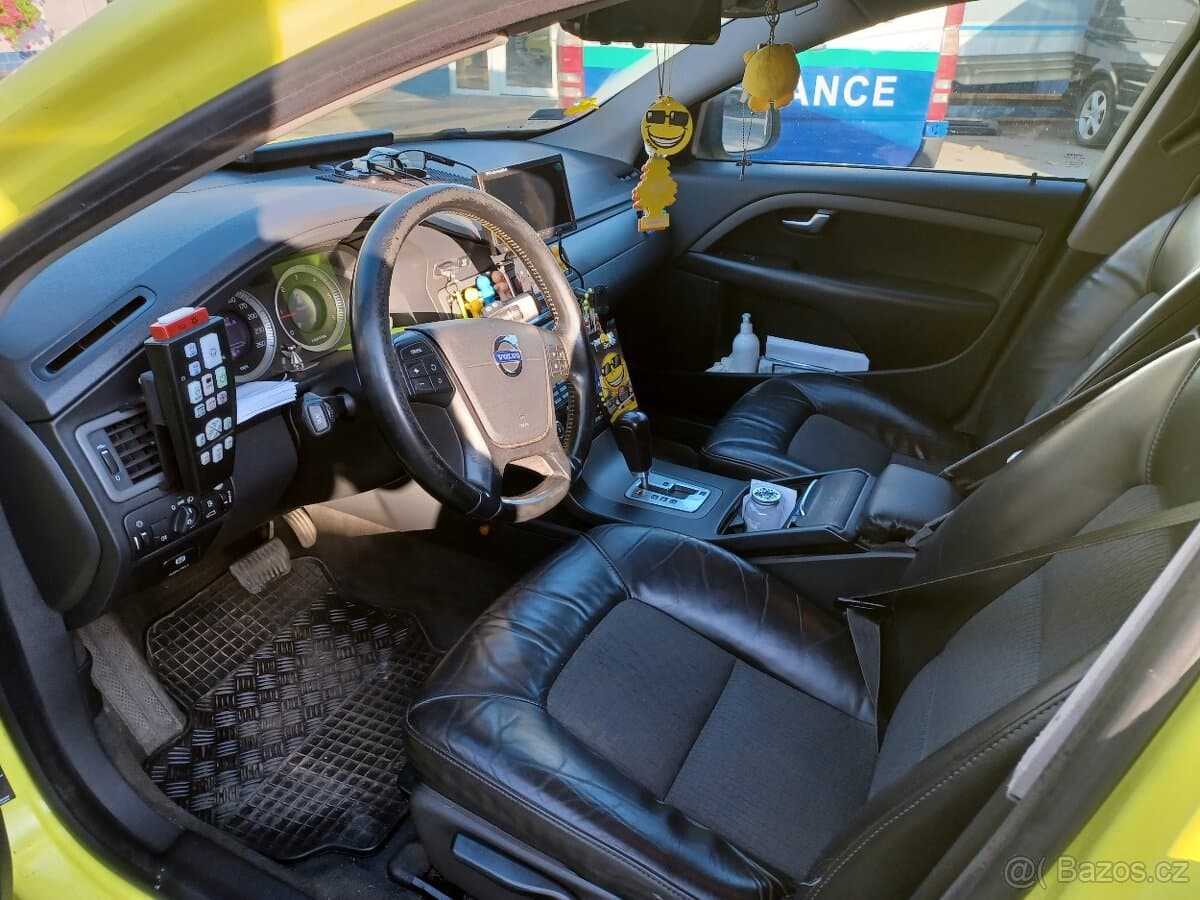 Volvo V70 - 9