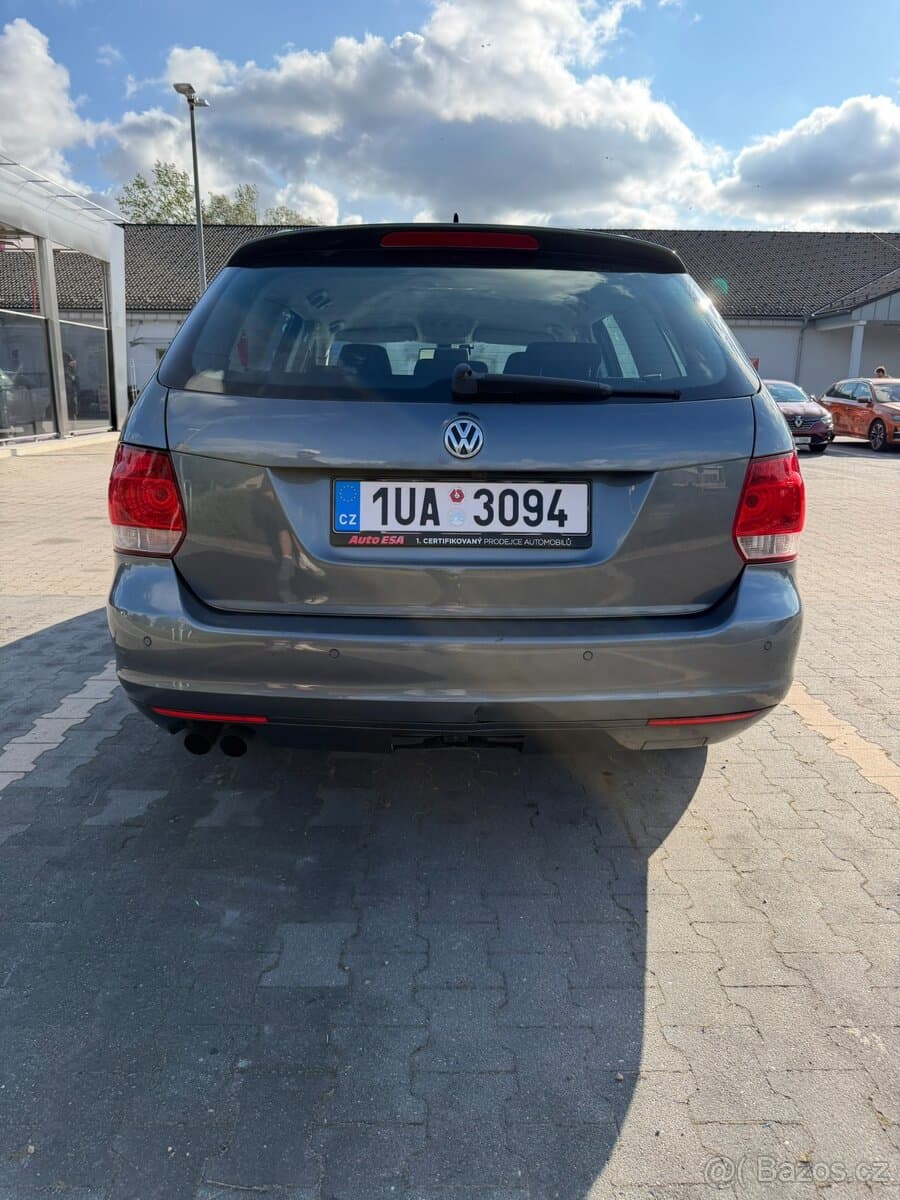 2012 Volkswagen GOLF - 9