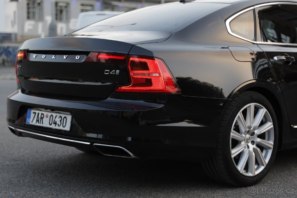 2019 Volvo S90 - 9