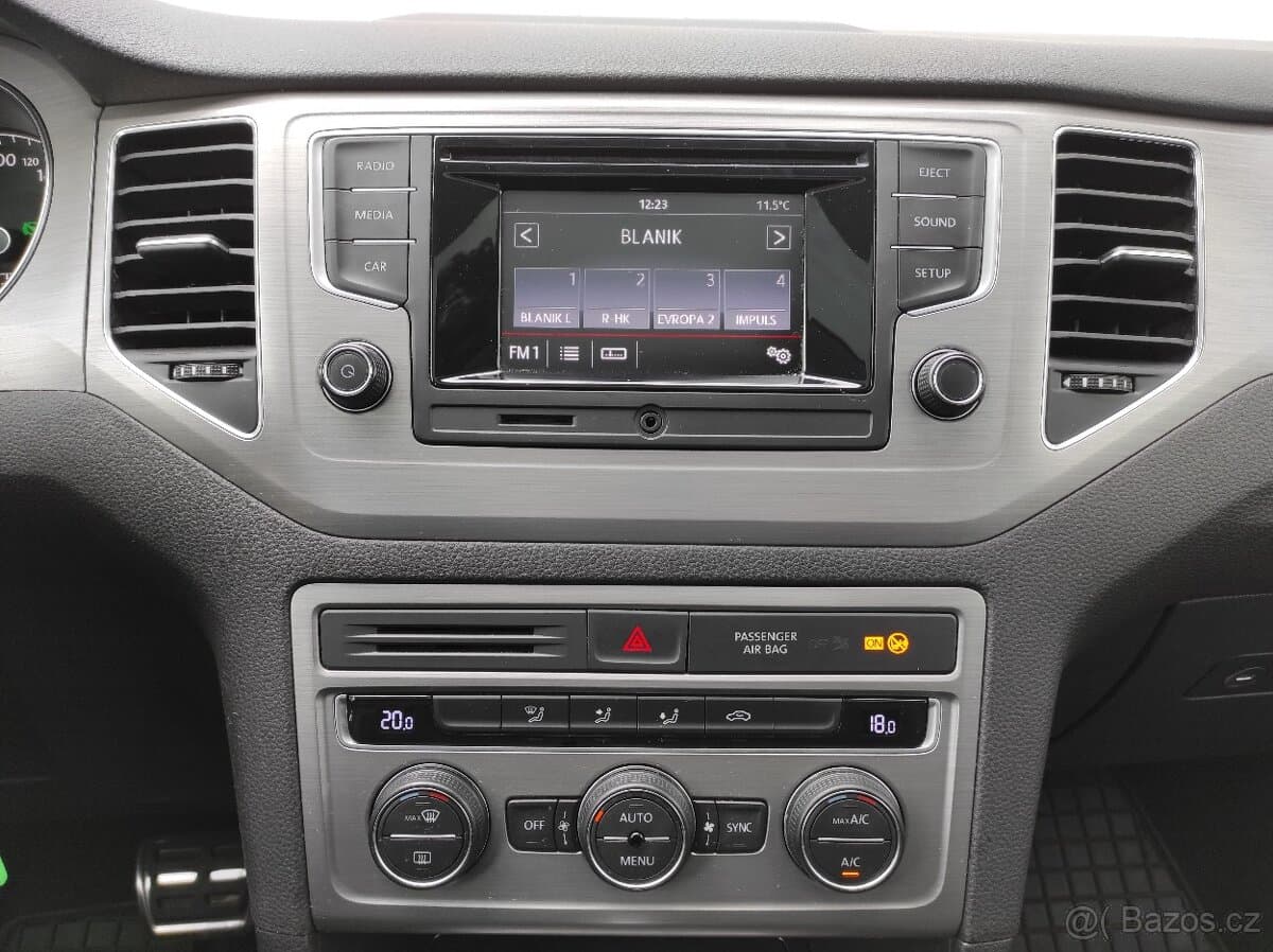 2014 Volkswagen GOLF - 9