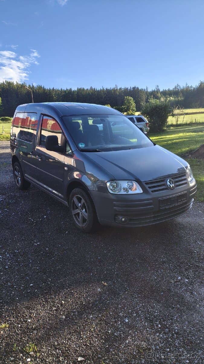 2010 Volkswagen CADDY - 9