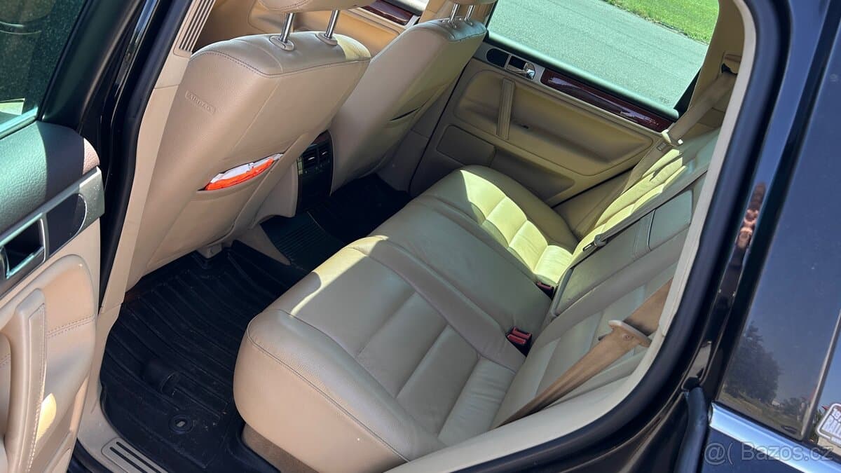2007 Volkswagen TOUAREG - 9