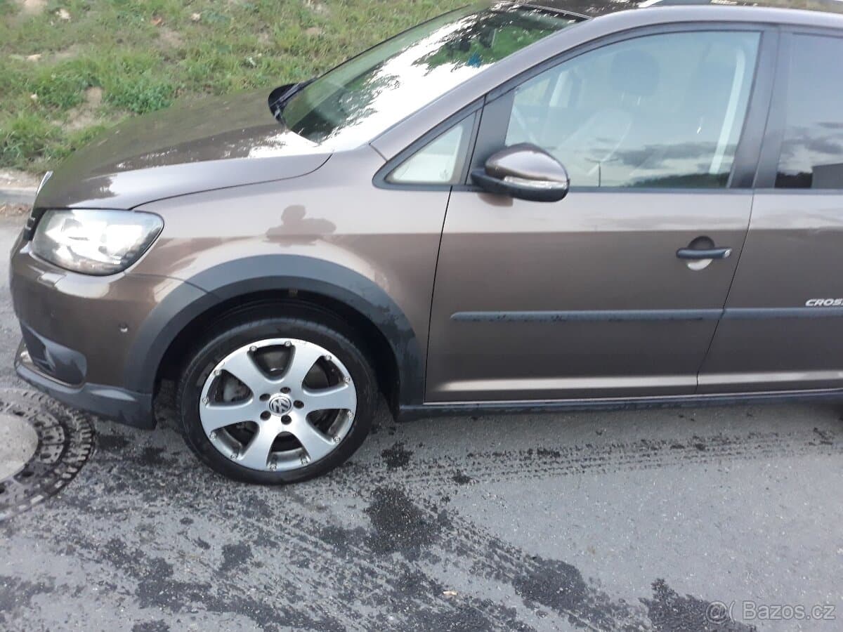 2013 Volkswagen TOURAN - 9