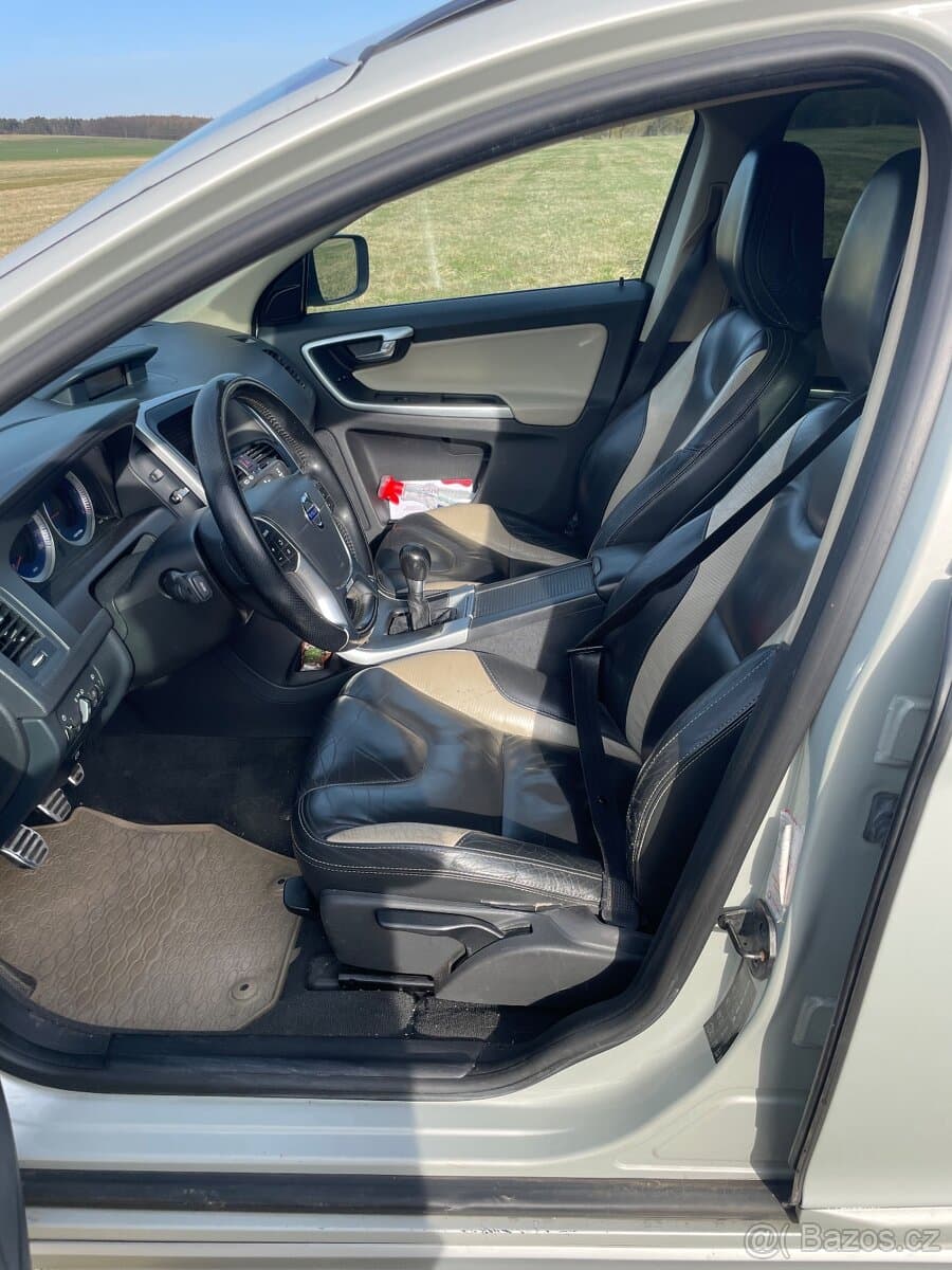 2009 Volvo XC60 - 9