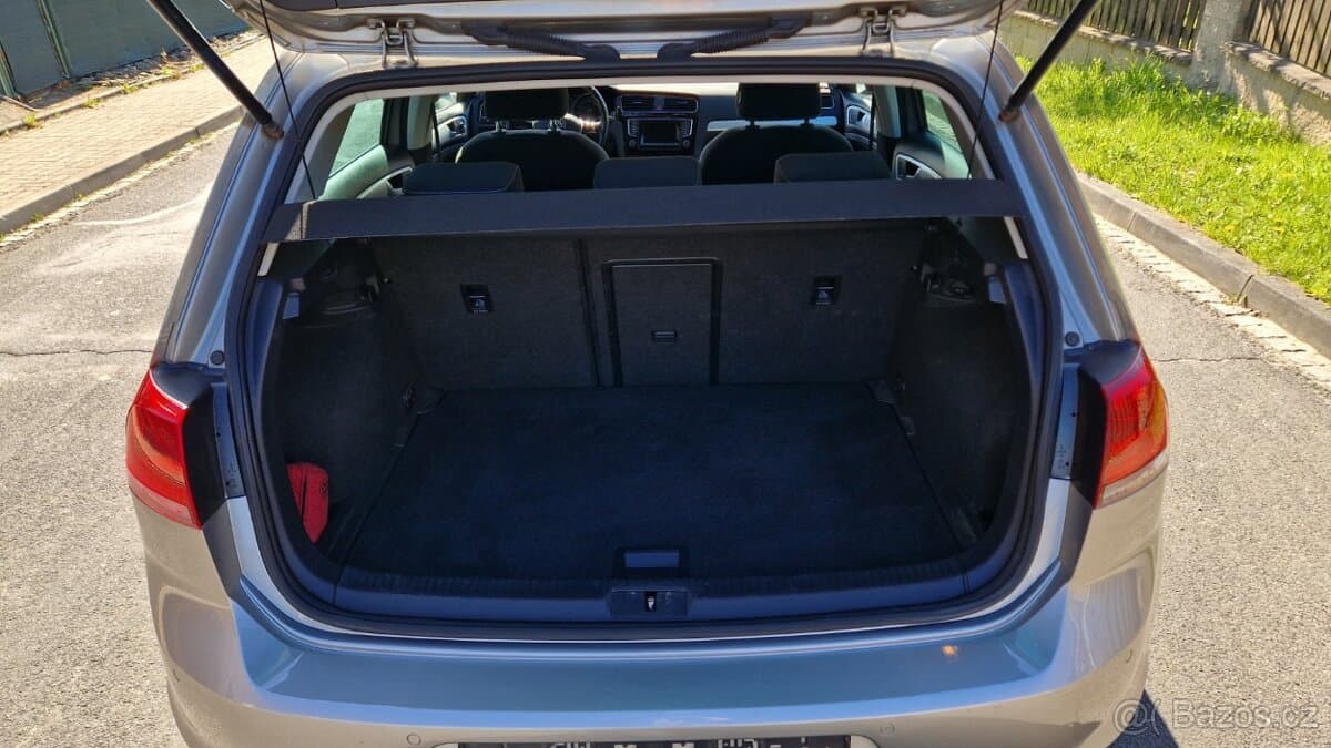 2015 Volkswagen GOLF - 9