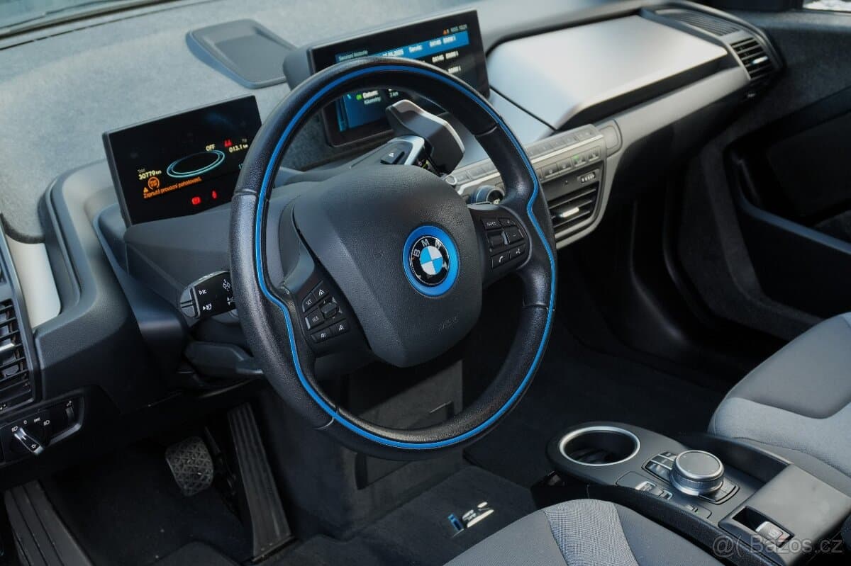 2021 BMW i3 - 9