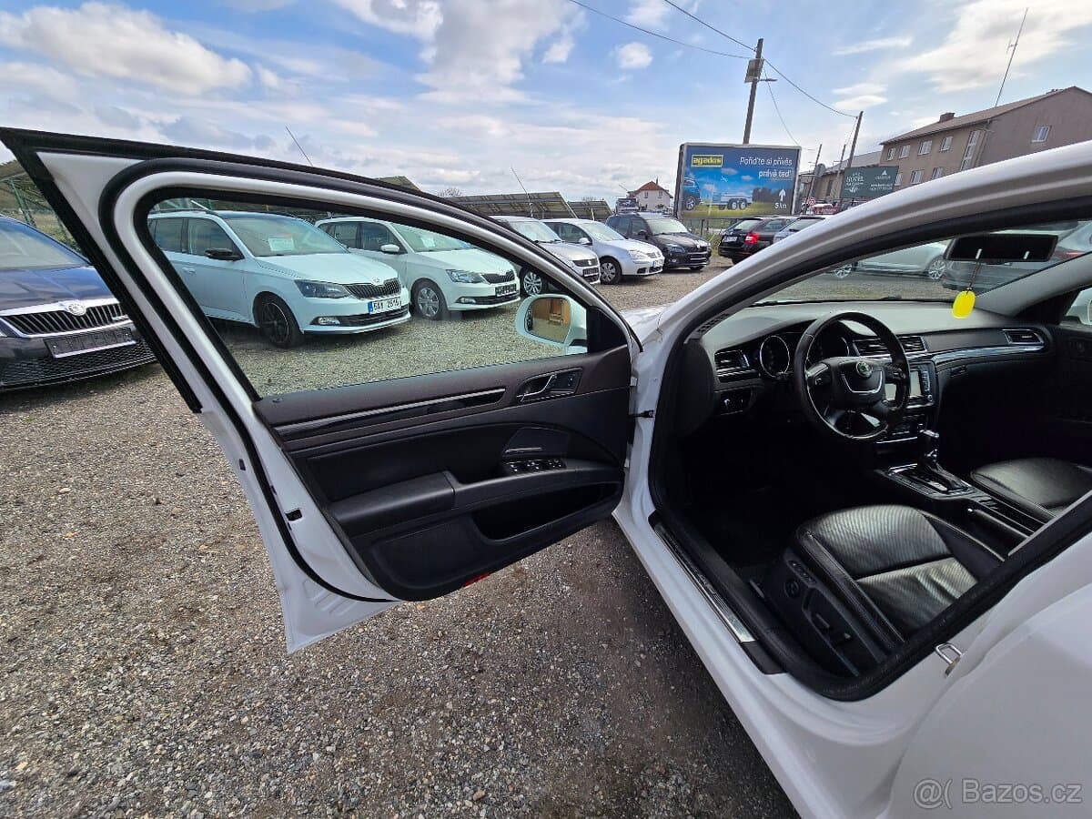 2013 Škoda SUPERB - 9