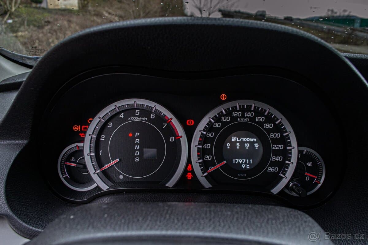 2010 Honda ACCORD - 9