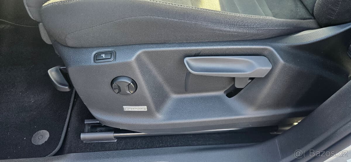 2022 Volkswagen TOURAN - 9