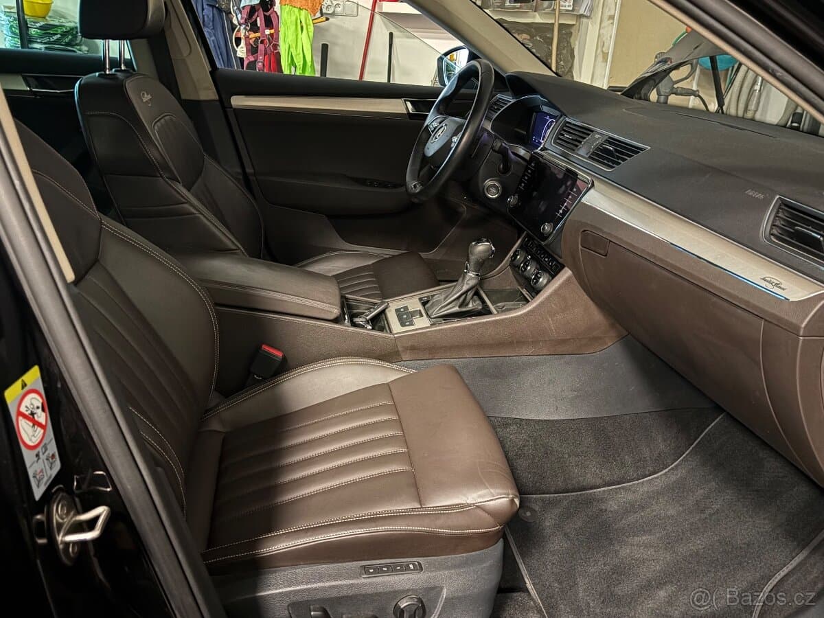 2022 Škoda SUPERB - 9