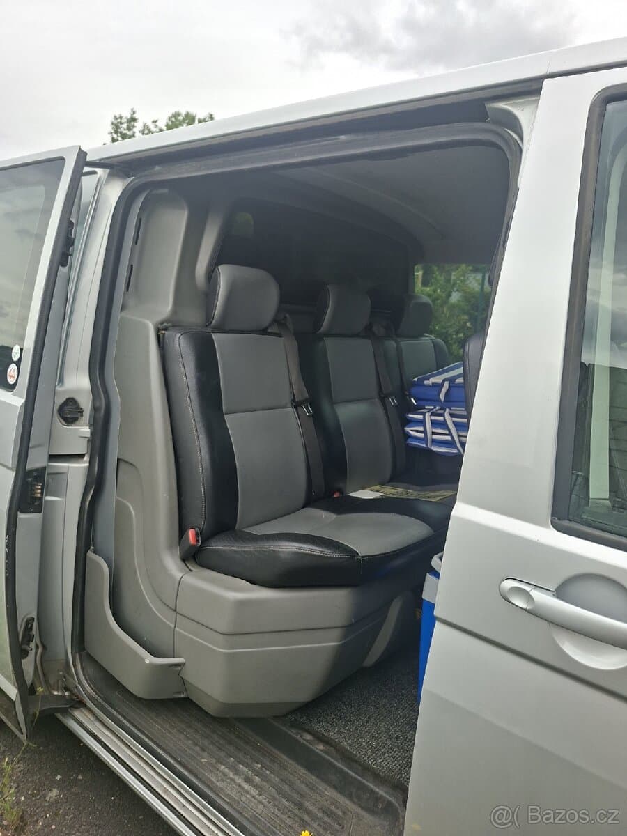 2004 Volkswagen TRANSPORTER - 9