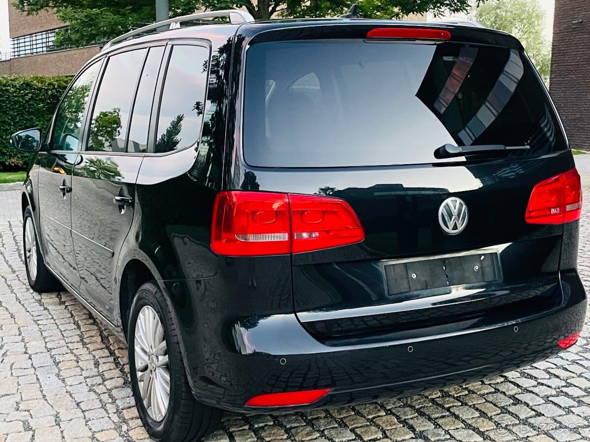 2015 Volkswagen TOURAN - 9