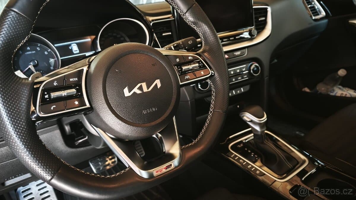 2023 Kia PROCEED - 9