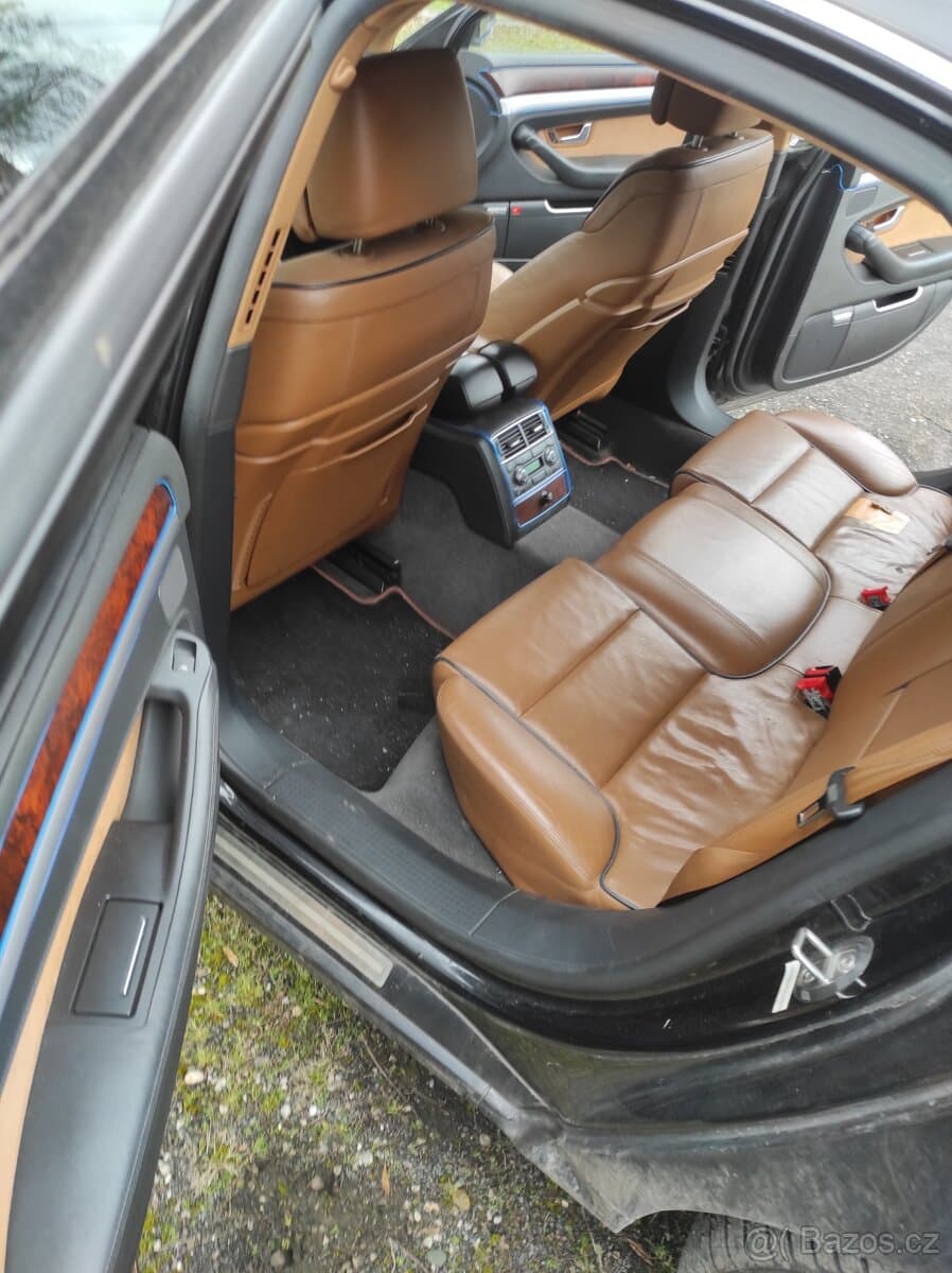 2009 Audi A8 - 9