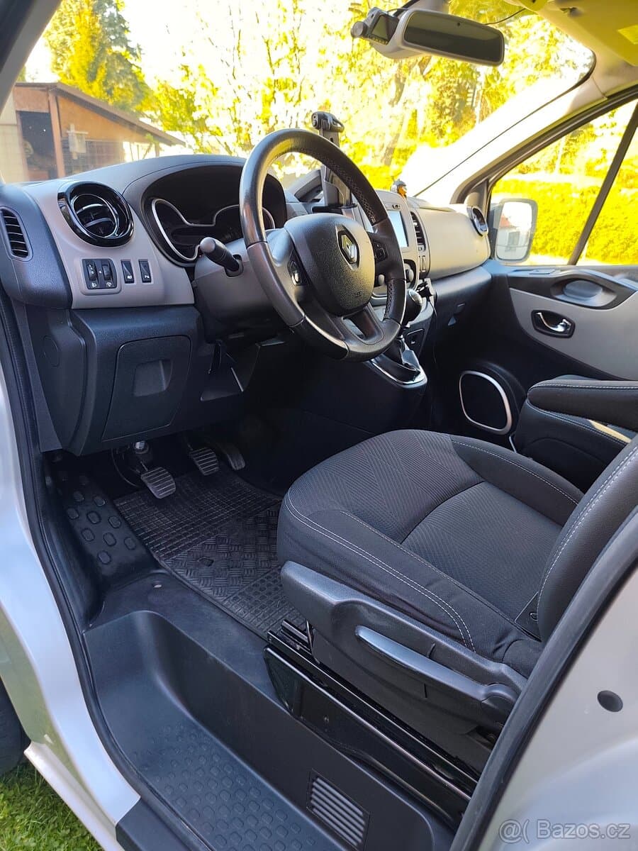 2016 Renault TRAFIC - 9