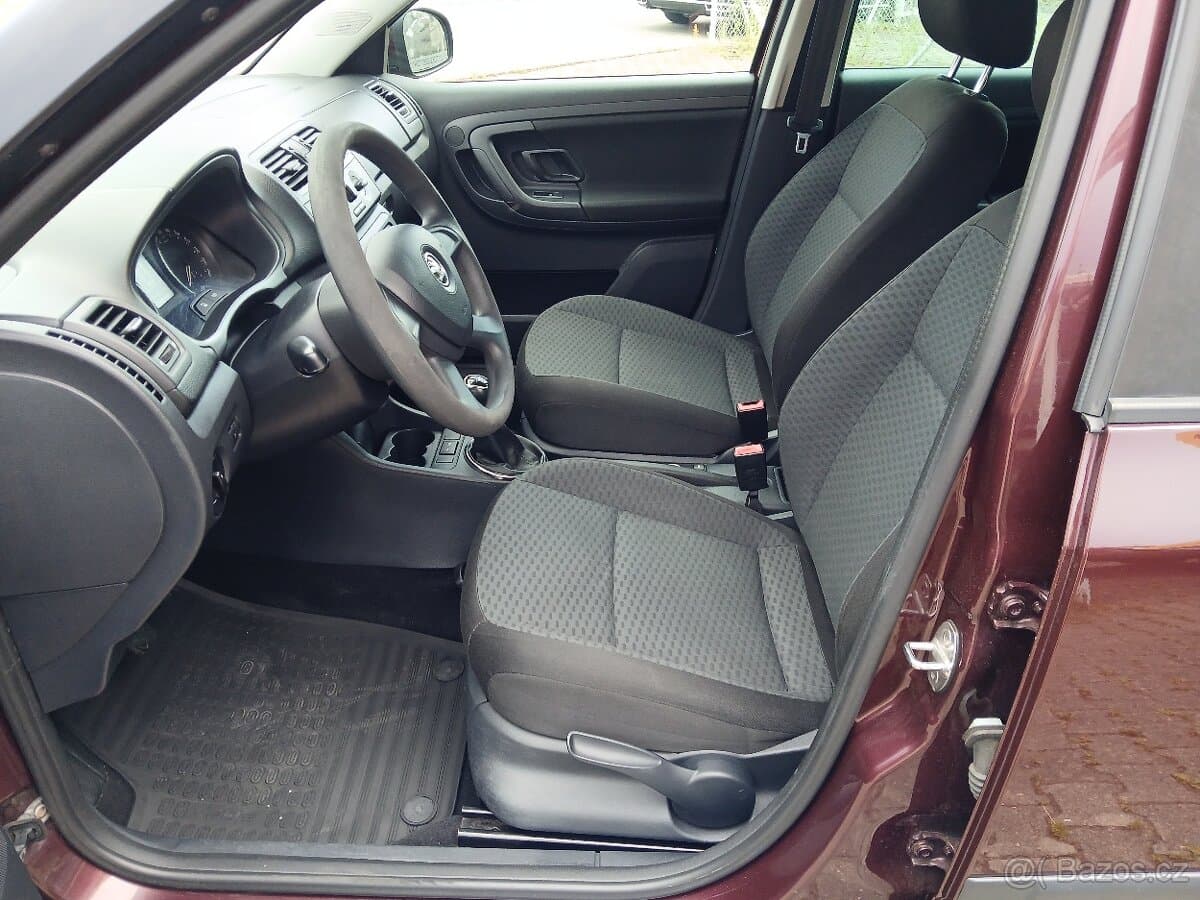 2013 Škoda FABIA - 9