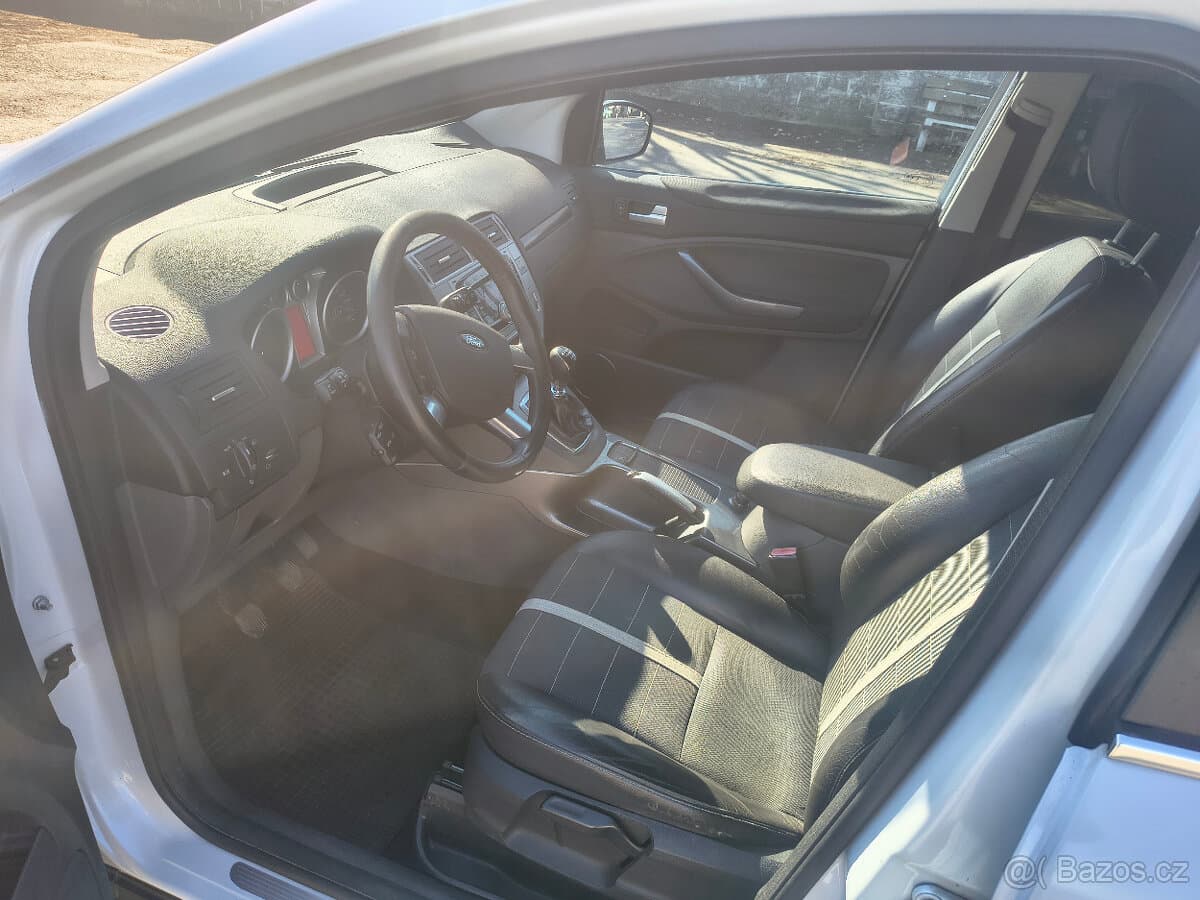 2009 Ford KUGA - 9