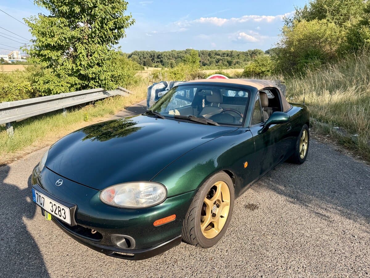 2000 Mazda MX-5 - 9
