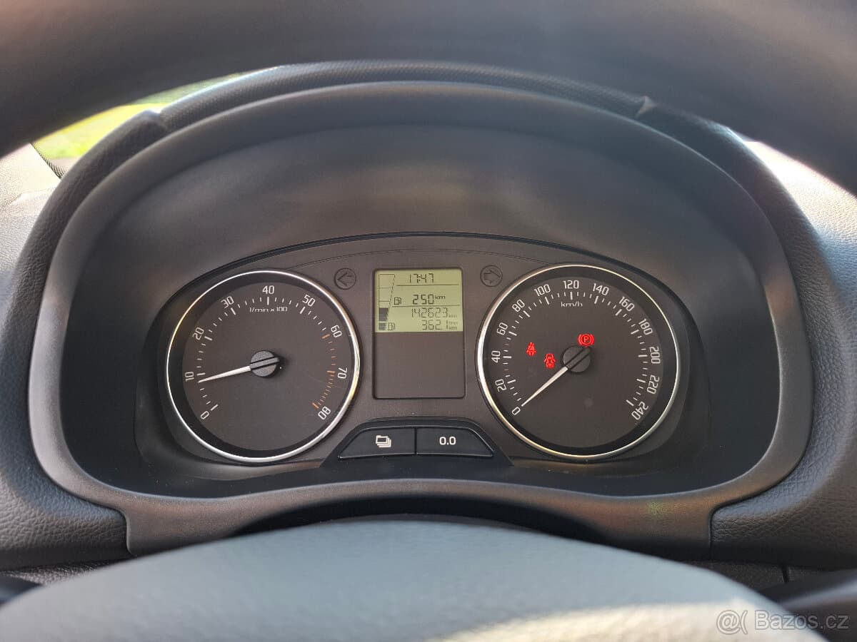 2014 Škoda ROOMSTER - 9