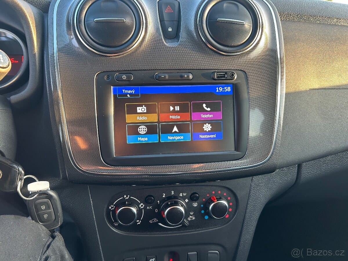 2019 Dacia LOGAN - 9
