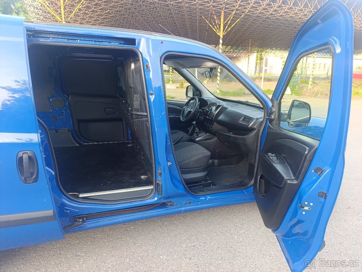 2012 Opel COMBO - 9