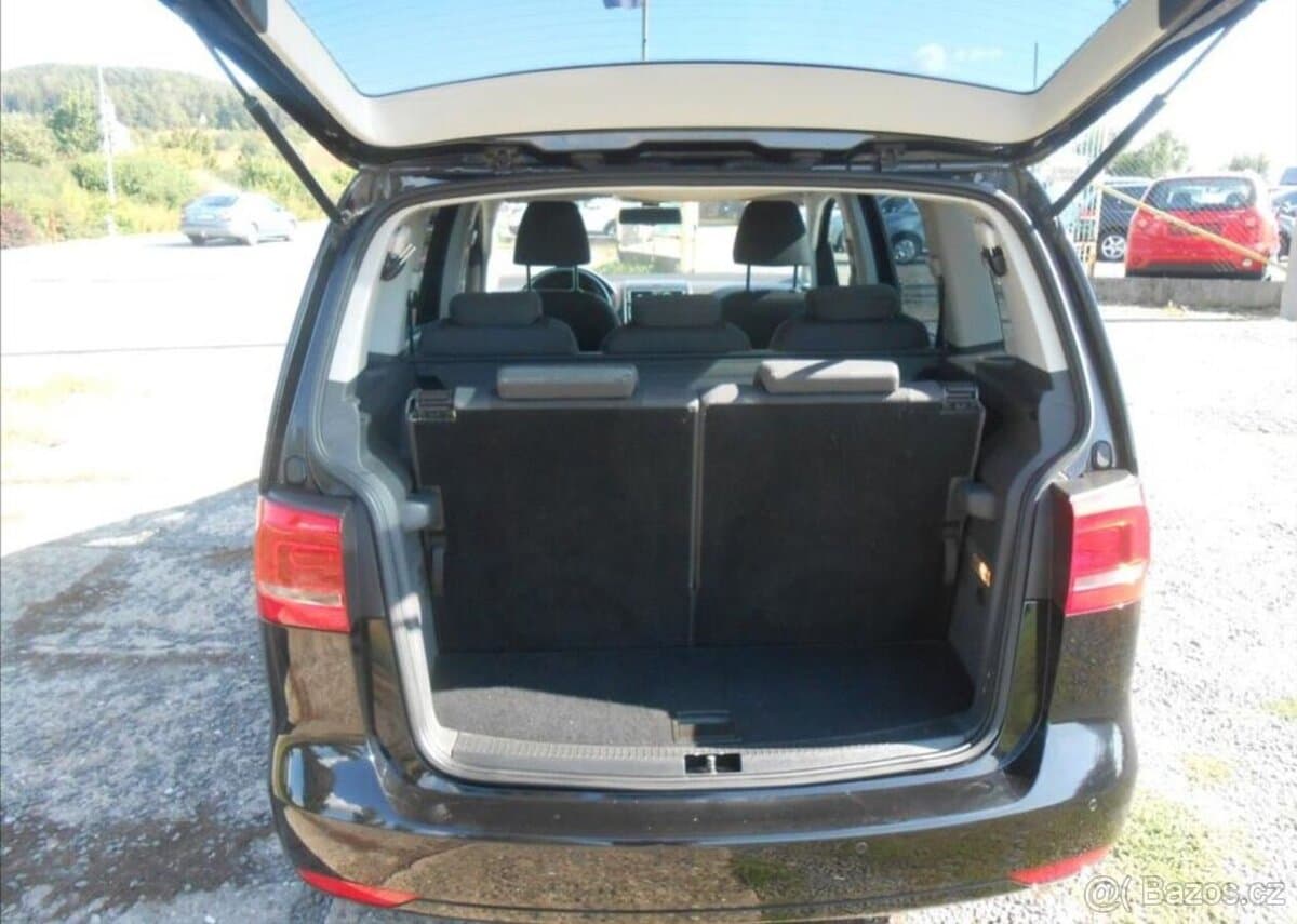 2013 Volkswagen TOURAN - 9
