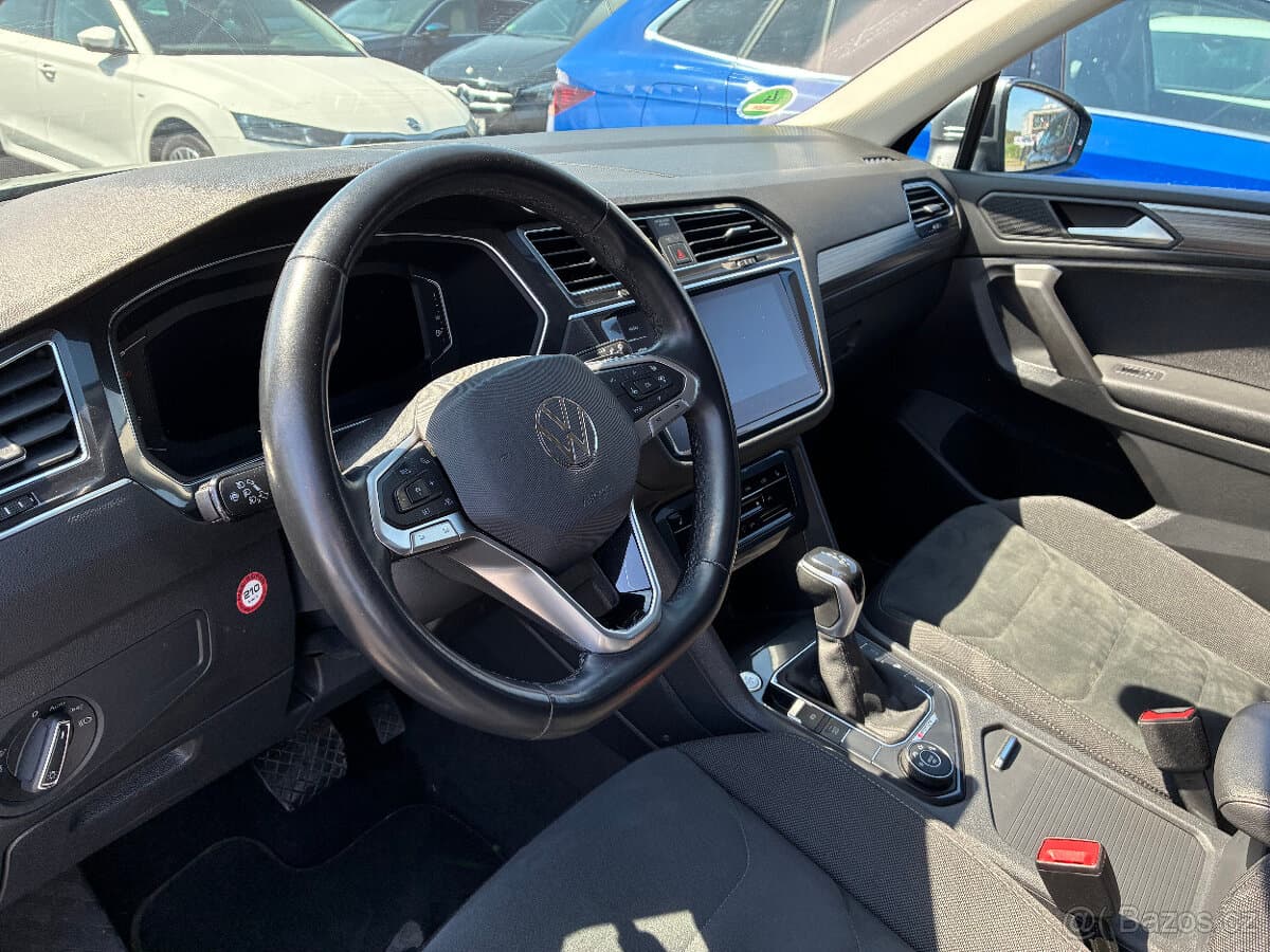 2022 Volkswagen TIGUAN - 9