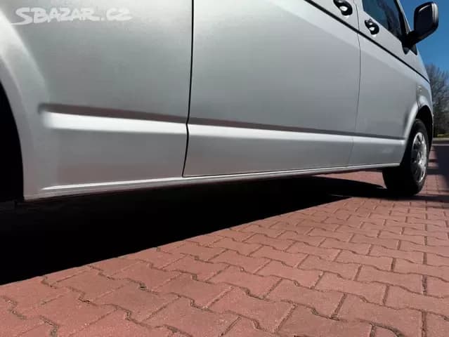 2009 Volkswagen CARAVELLE - 9