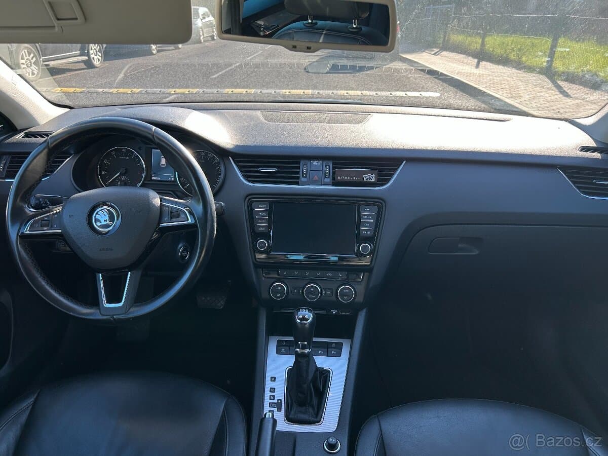 Škoda OCTAVIA - 9