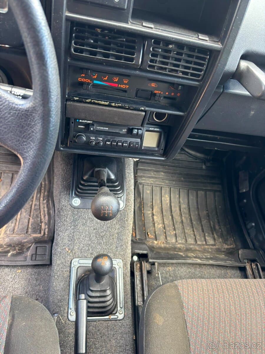 1995 Suzuki SAMURAI - 9