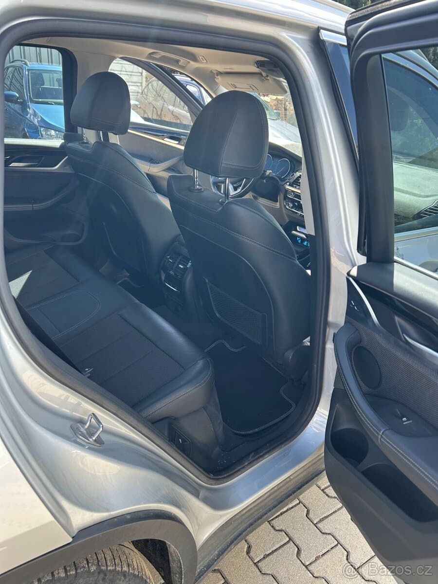 2019 BMW X3 - 9