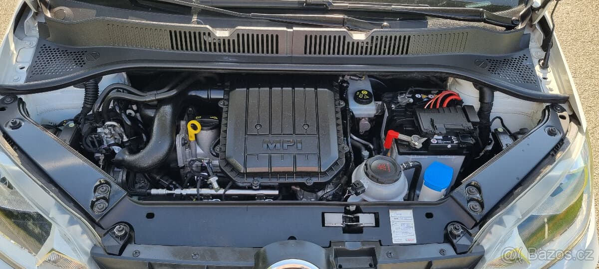 2022 Volkswagen UP! - 9