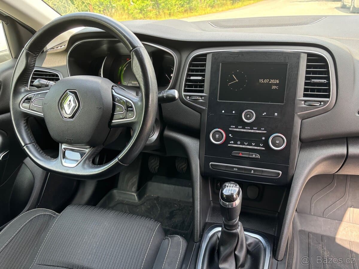 2017 Renault MEGANE - 9