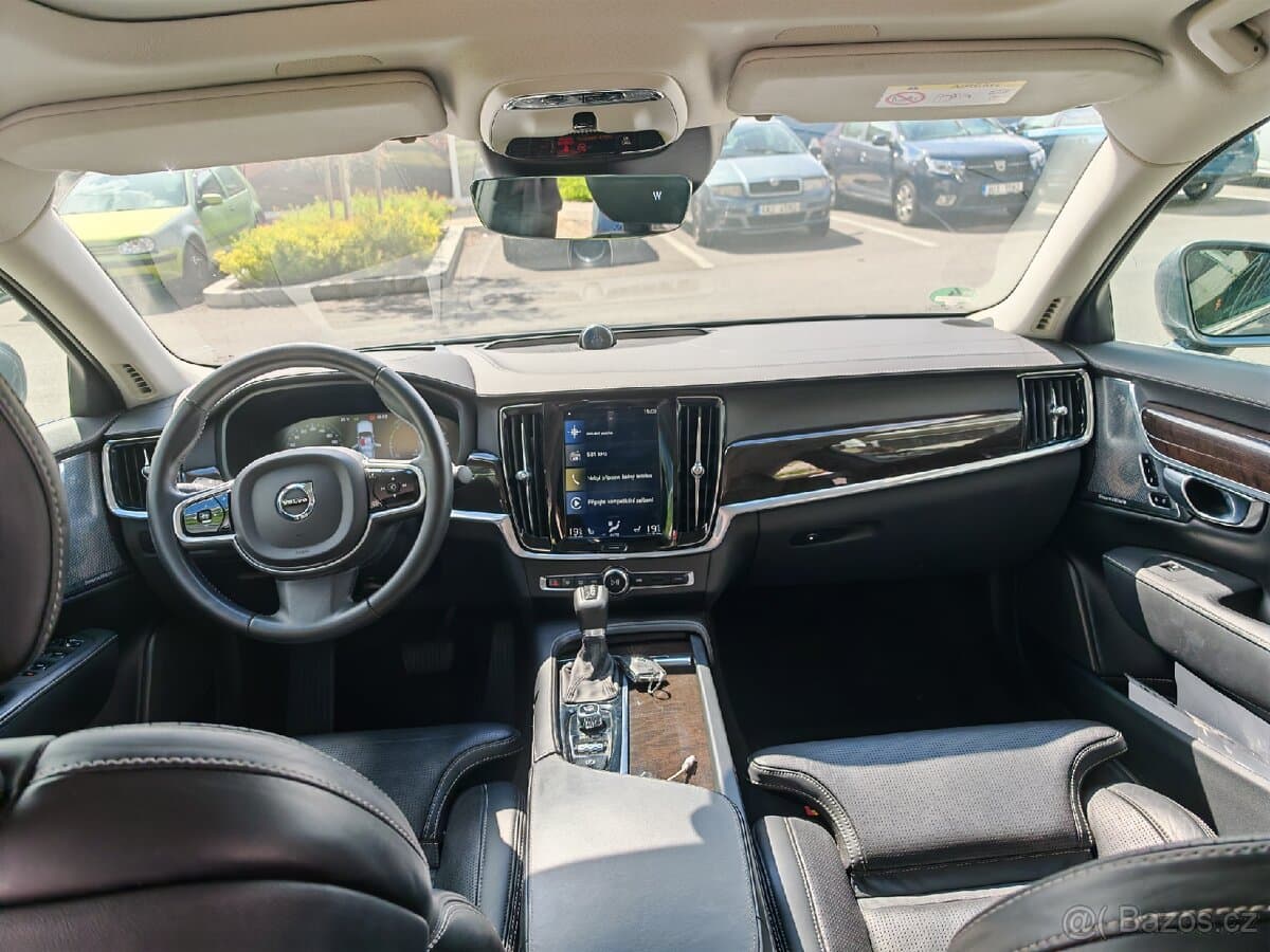 2017 Volvo S90 - 9