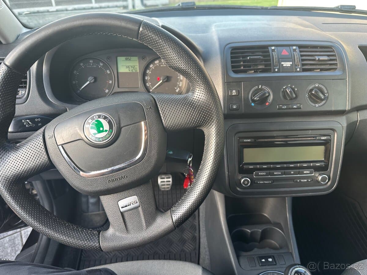 2011 Škoda FABIA - 9