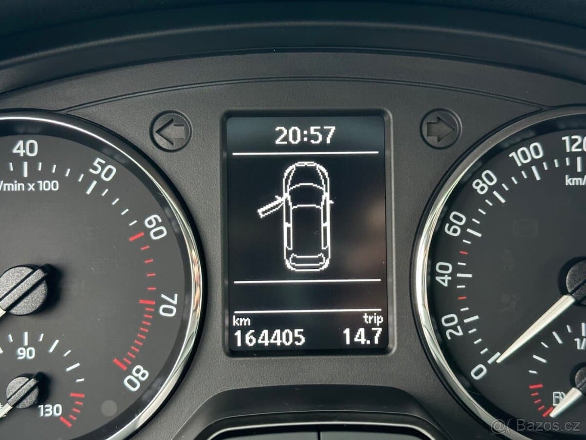 2015 Škoda RAPID - 9