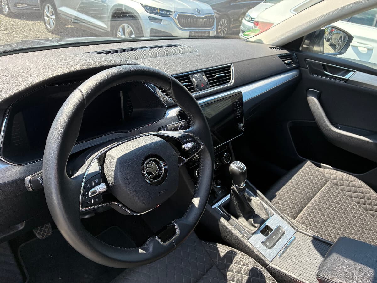 2023 Škoda SUPERB - 9