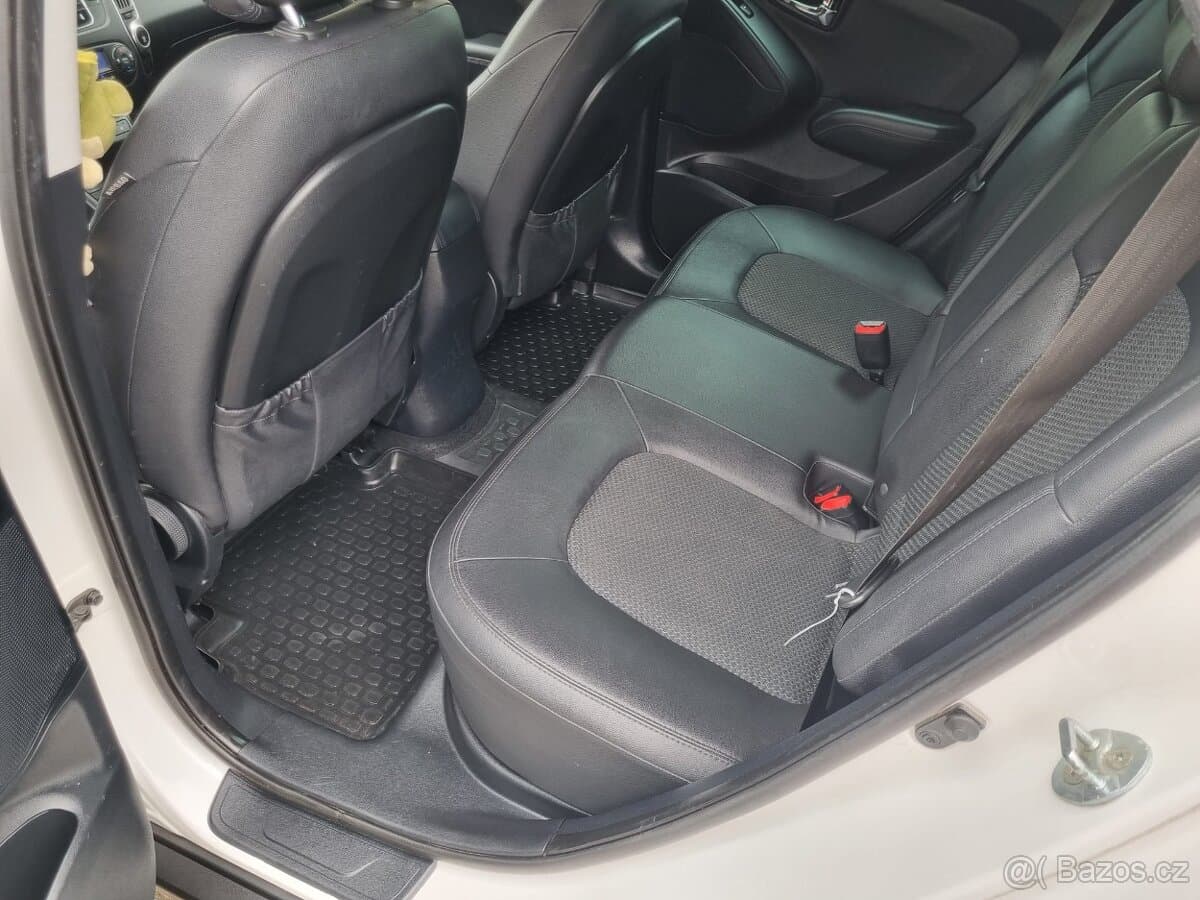 2012 Hyundai ix35 - 9