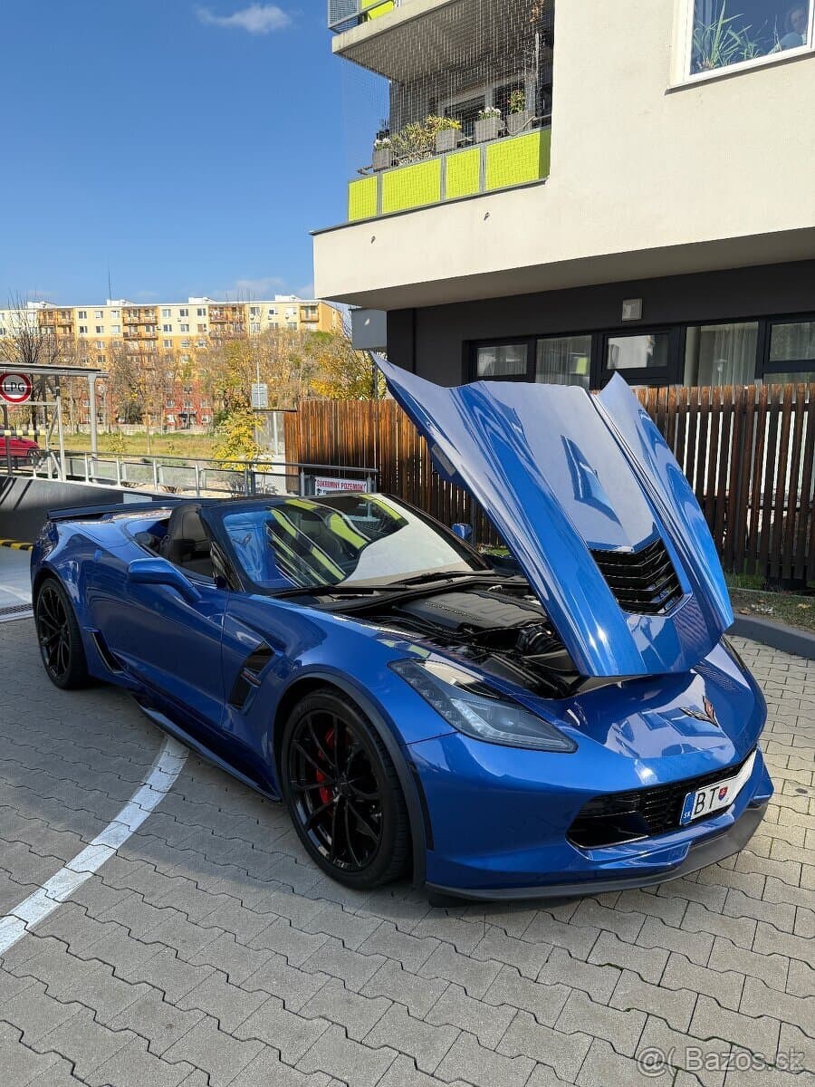 2019 Chevrolet CORVETTE - 9