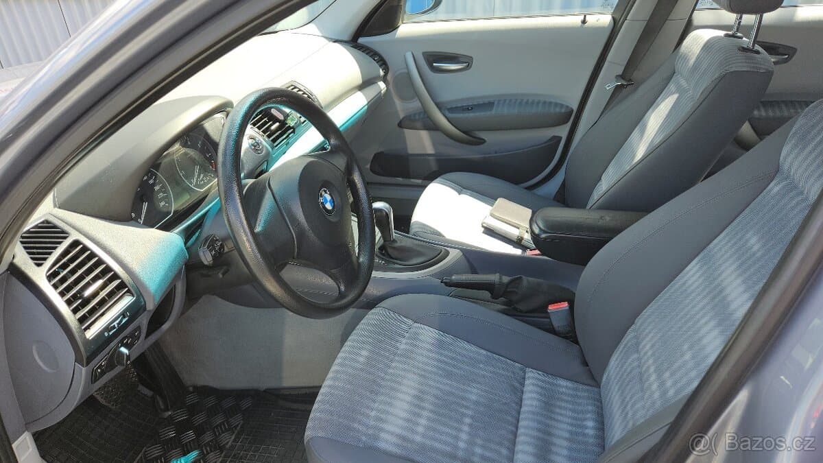 2005 BMW 1-SERIES - 9