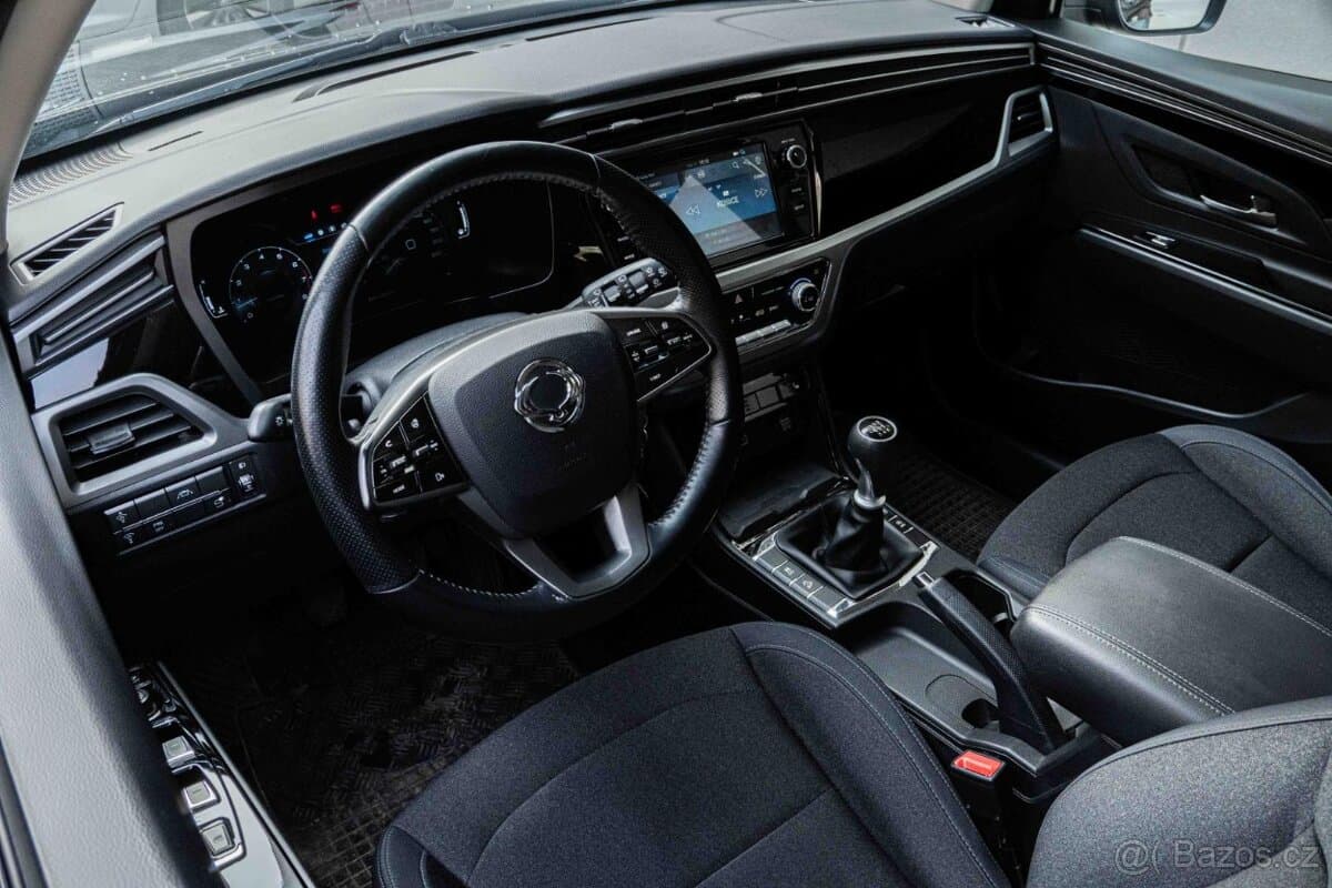 2021 SsangYong KORANDO - 9