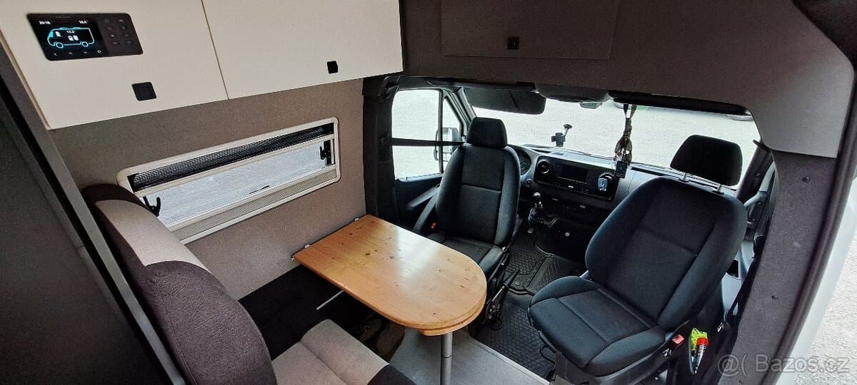 Mercedes-Benz SPRINTER - 9