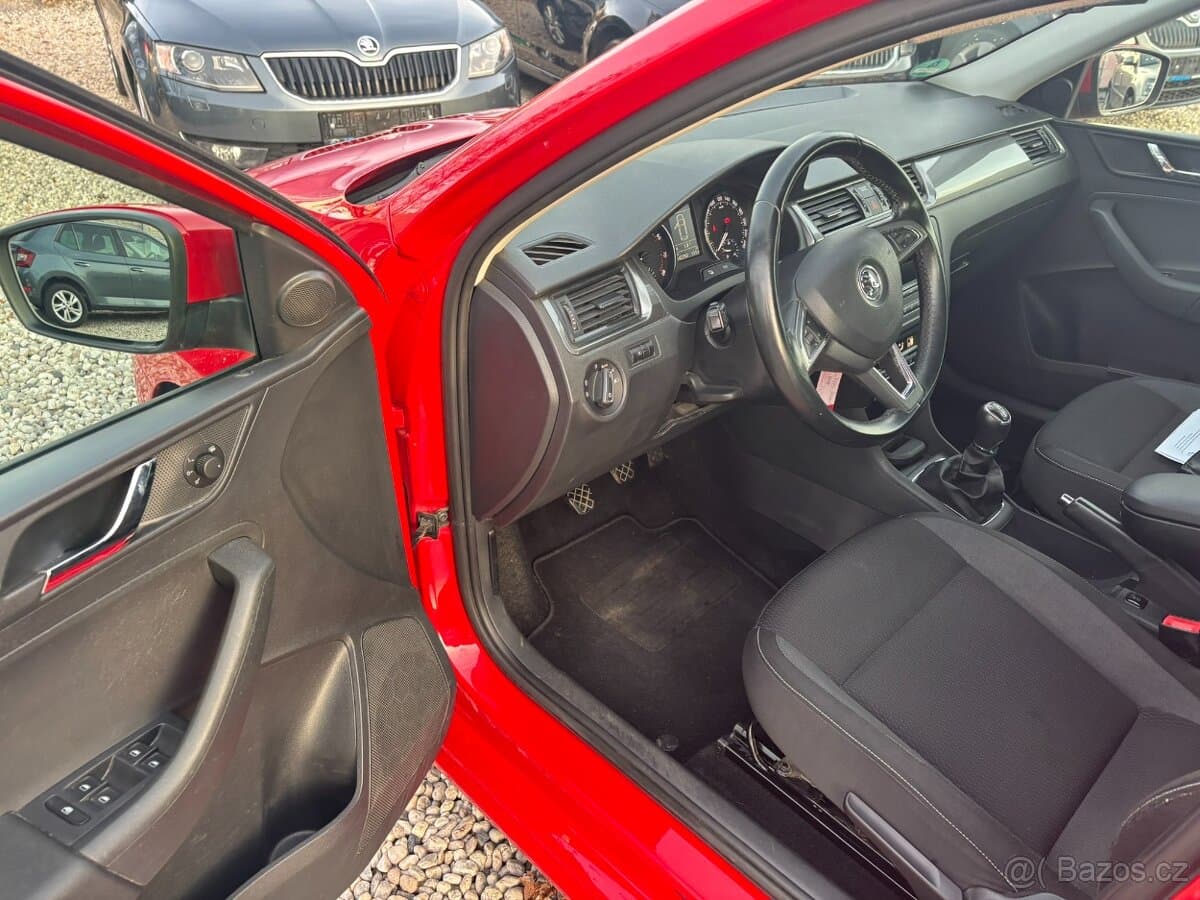 2014 Škoda RAPID - 9