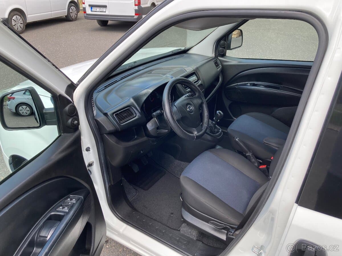 2016 Opel COMBO - 9