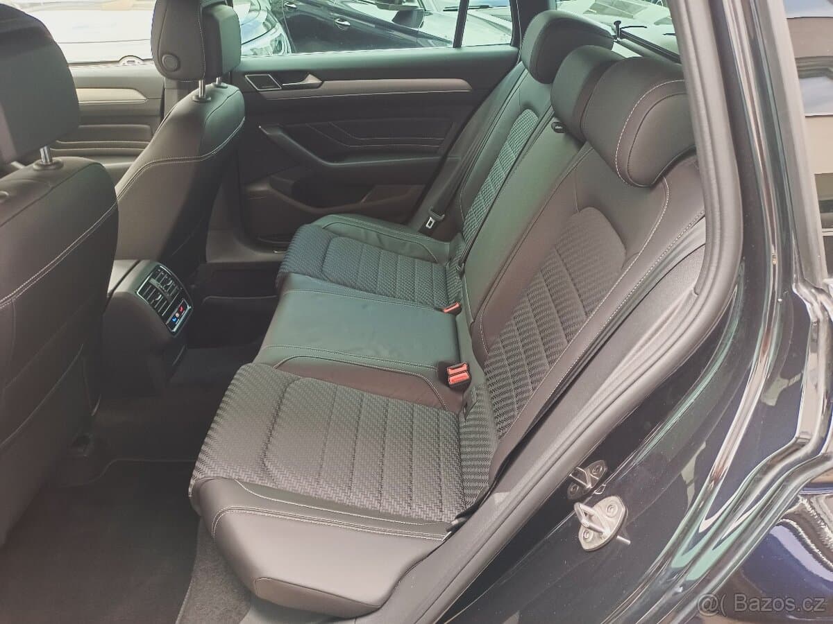 Volkswagen PASSAT - 9